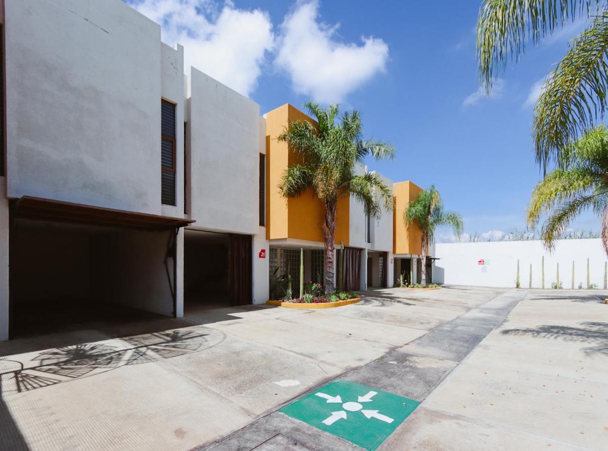 Auto Hotel Las Maravillas Santa Cruz Xoxocotlan Exterior photo
